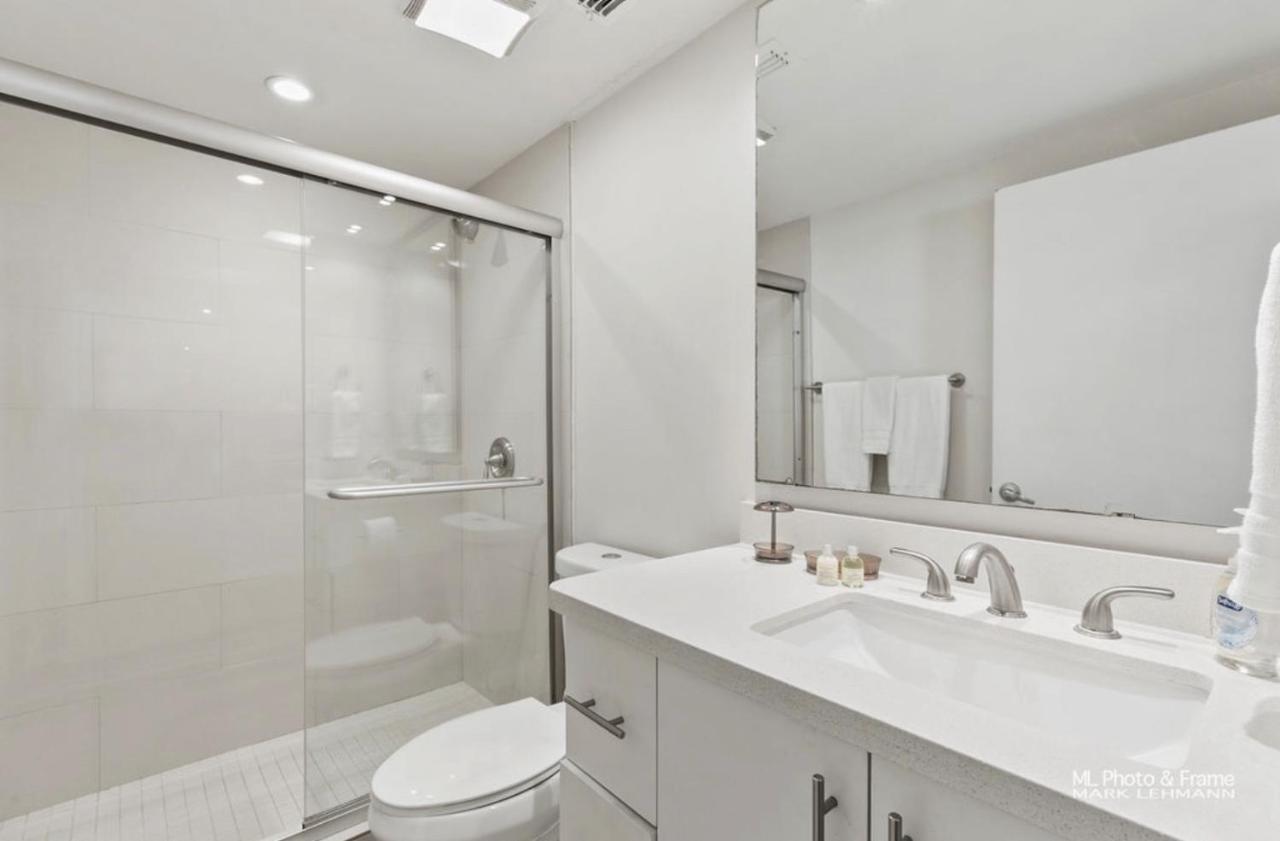 Appartamento Ocean Breeze Retreat 2Bed 2Bath, Heated Pool! South Padre Island Esterno foto