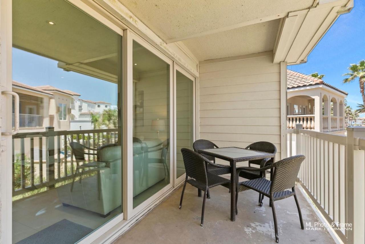 Appartamento Ocean Breeze Retreat 2Bed 2Bath, Heated Pool! South Padre Island Esterno foto